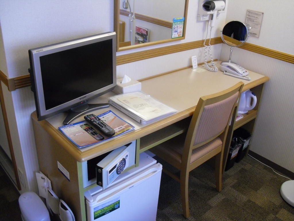 Toyoko Inn Yokohama-Sen Fuchinobe-Eki Minami-Guchi Сагамихара Екстериор снимка